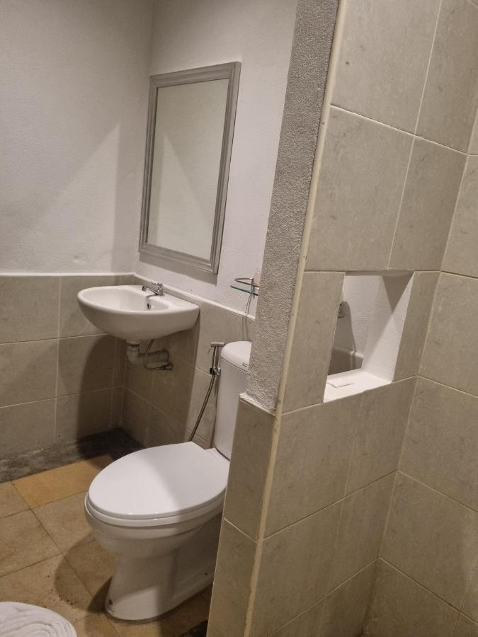New Breakers Hotel Rawai Dış mekan fotoğraf